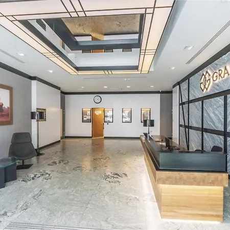 Granaria Self Check In 24x7 * グダニスク